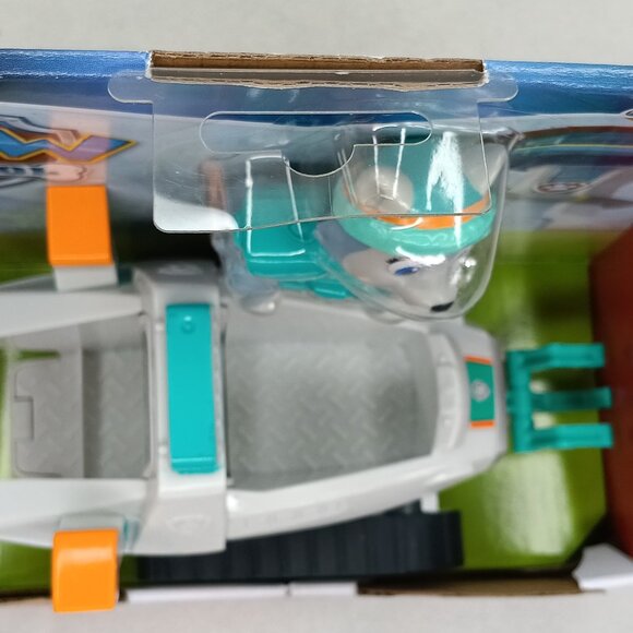 Nickelodeon PAW PATROL EVEREST SNOW PLOW Vehicle With Figure NIP - Picture 2 of 6